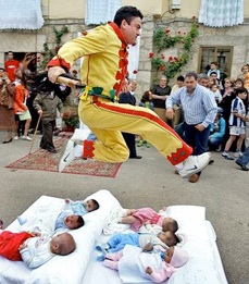 jumping-over-babies02