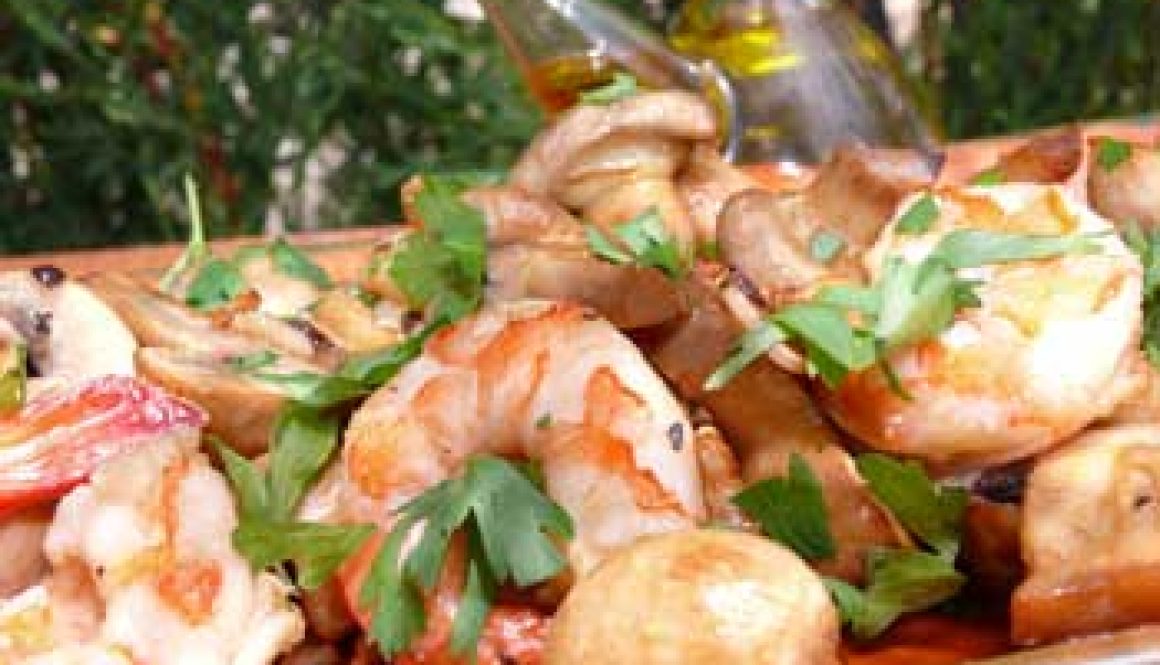 Spanish-Garlic-Prawns-with-Mushrooms